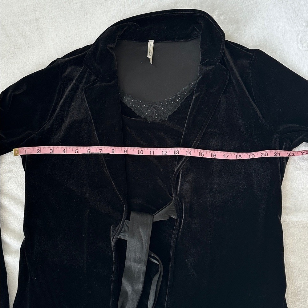 Vintage Neutral Black Velvet Lace Trim Whimsigoth Dark Romantic Tie Front Top L - Picture 5 of 9